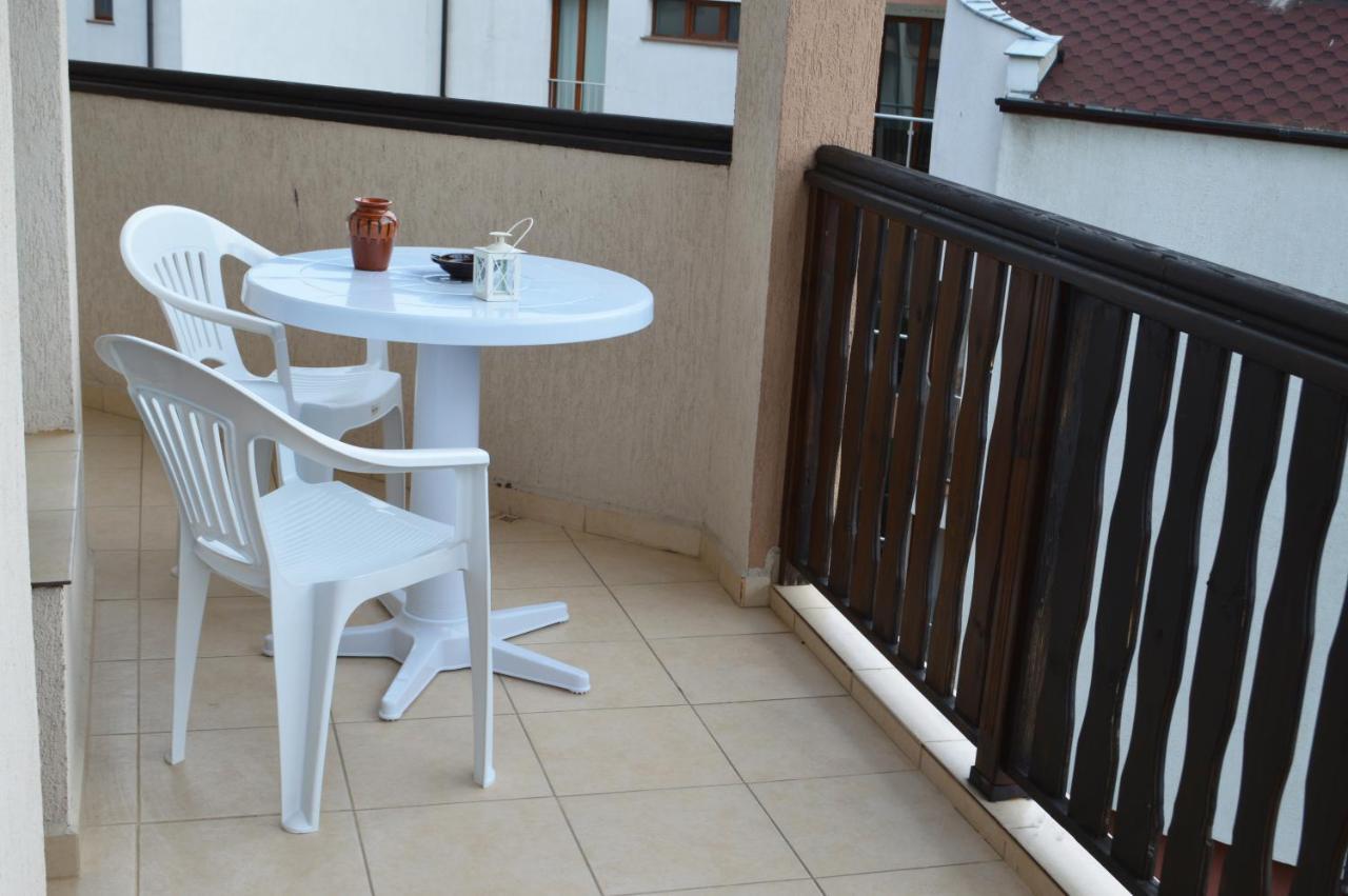 Aquamarine Apartments Święty Włas Zewnętrze zdjęcie